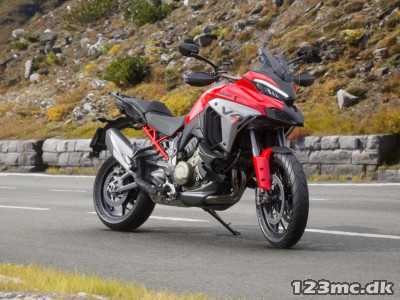 Ducati Multistrada V4 S