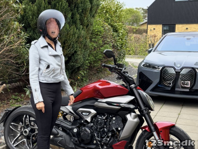 Ducati xDiavel V4