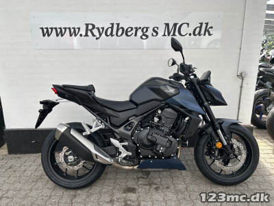 Honda CB 750 Hornet E-Clutch