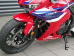 2026 Honda CBR 500 R E-Clutch 2026 Honda CBR 500 R E-Clutch
