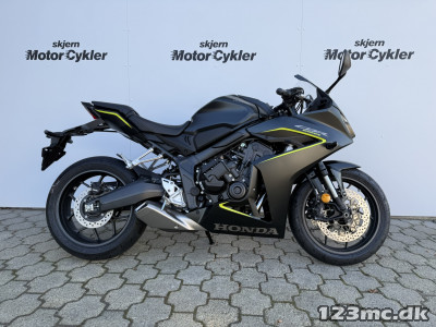 Honda CBR 650 RC