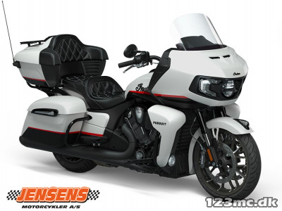 Indian Pursuit Dark Horse