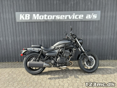 Kawasaki Eliminator 500