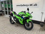 2026 Kawasaki Ninja 500 SE