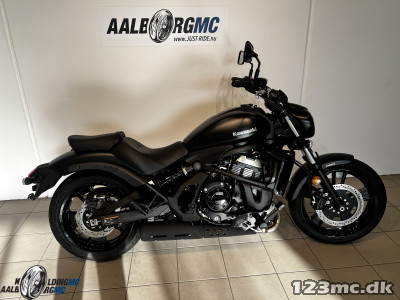 Kawasaki VN 650 Vulcan S AALBORG MC