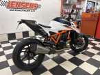 2026 KTM 1390 Super Duke R