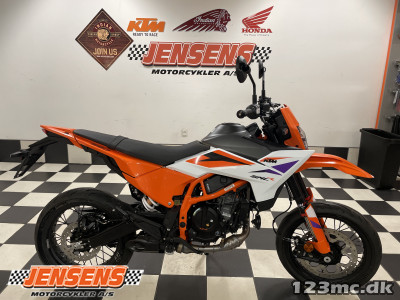 KTM 390 SMC R