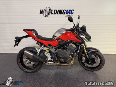 QJ Motor SRK 800 street
