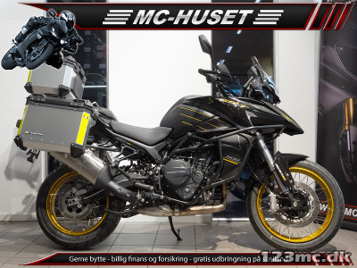 QJ Motor SRT 900 SX