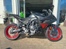 Suzuki GSX-8R
