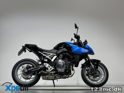 Suzuki GSX-8S