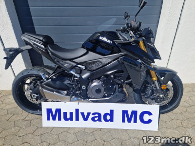 Suzuki GSXS 1000