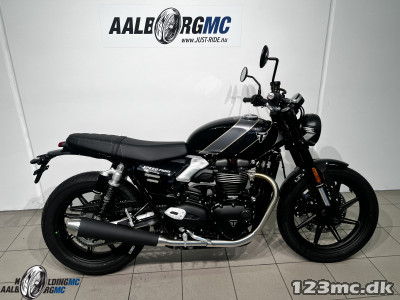 Triumph Speed Twin 900 Phantom Black