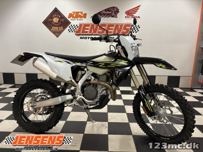 Triumph TF 450-E