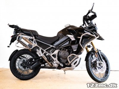 Triumph Tiger 1200 Rally Explorer DEMO