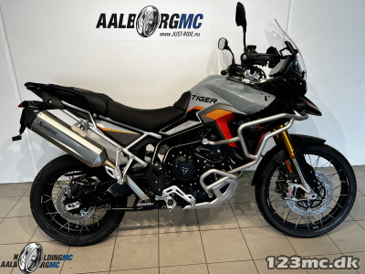 Triumph Tiger 900 Rally Pro Desert Edition