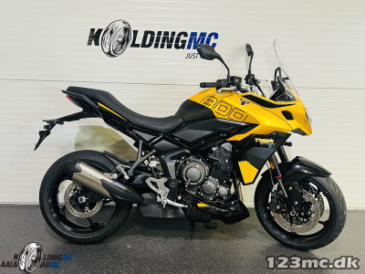 Triumph Tiger Sport 800 Cosmic Yellow / Sapphire Black