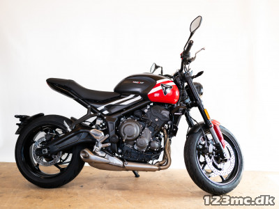 Triumph Trident 660 Demo
