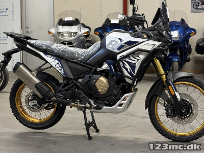 Voge DS 800 Rally