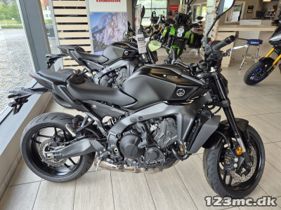 Yamaha MT-09 Y-AMT