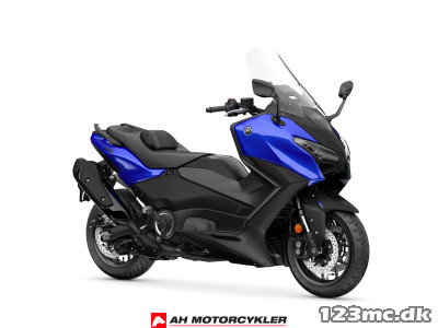Yamaha T-Max 560 Icon Blue