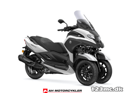 Yamaha Tricity 300 Milky White