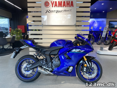 Yamaha YZF R7