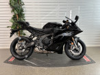 Yamaha YZF R9 - Tech Black Yamaha YZF R9 - Tech Black