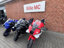 Yamaha YZF R9