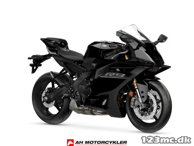 Yamaha YZF R9 Tech Black