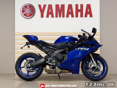 Yamaha YZF R9