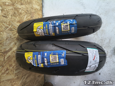 Michelin Power GP2 dæk