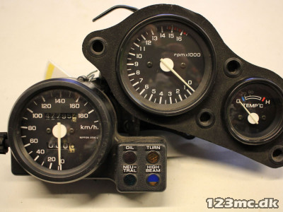 Instrument til Honda VFR 400 R