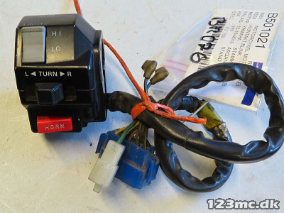 Styrkontakter venstre til Yamaha FZ 750 årg. 90