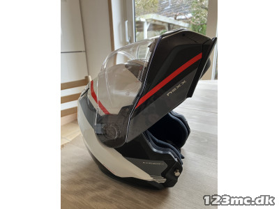 NEXX   flip Up styrthjelm