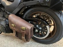 `${motorcycle.brand} ${motorcycle.model}`