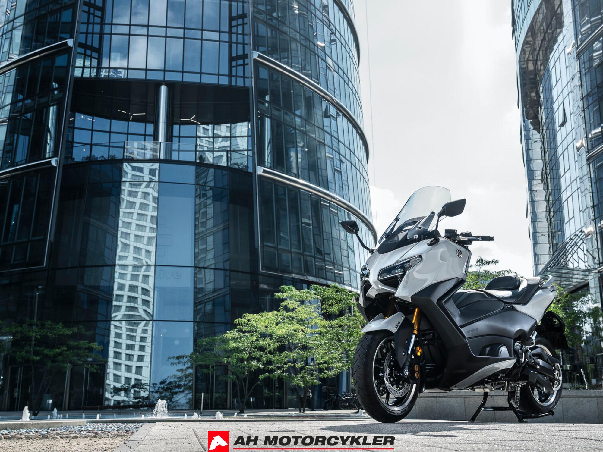 Yamaha T-Max 560 Tech Max Ceramic Grey — billede 7