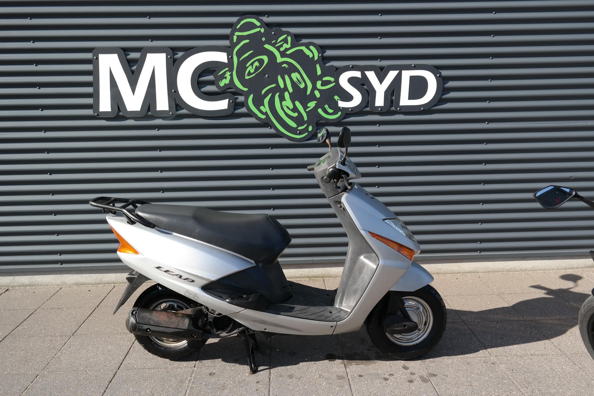 Honda SCV 100