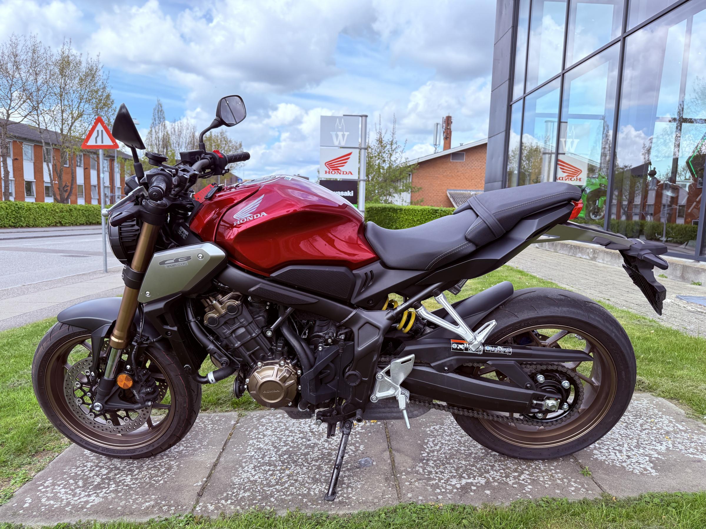 Honda CB 650 R