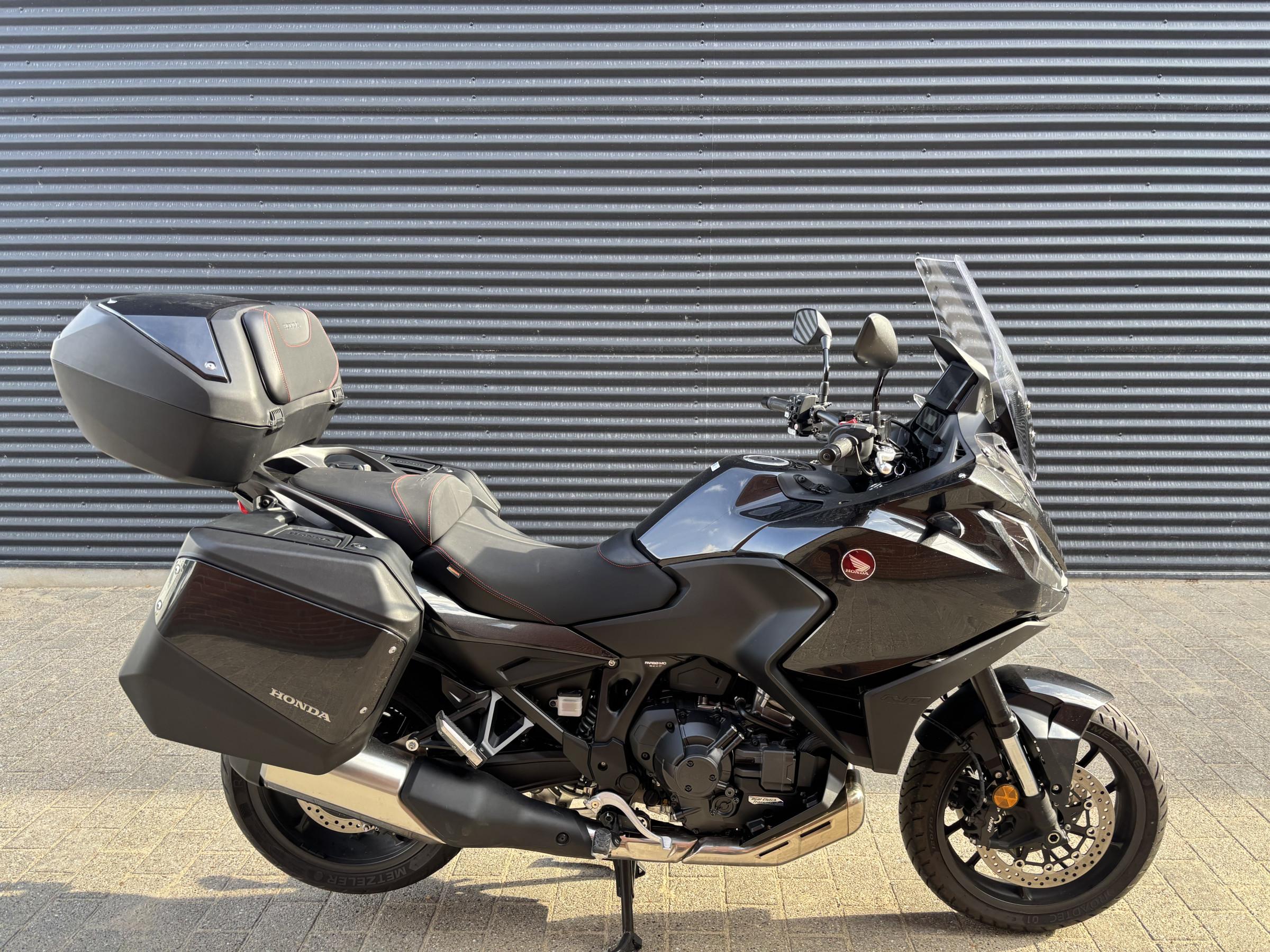 Honda NT 1100 D