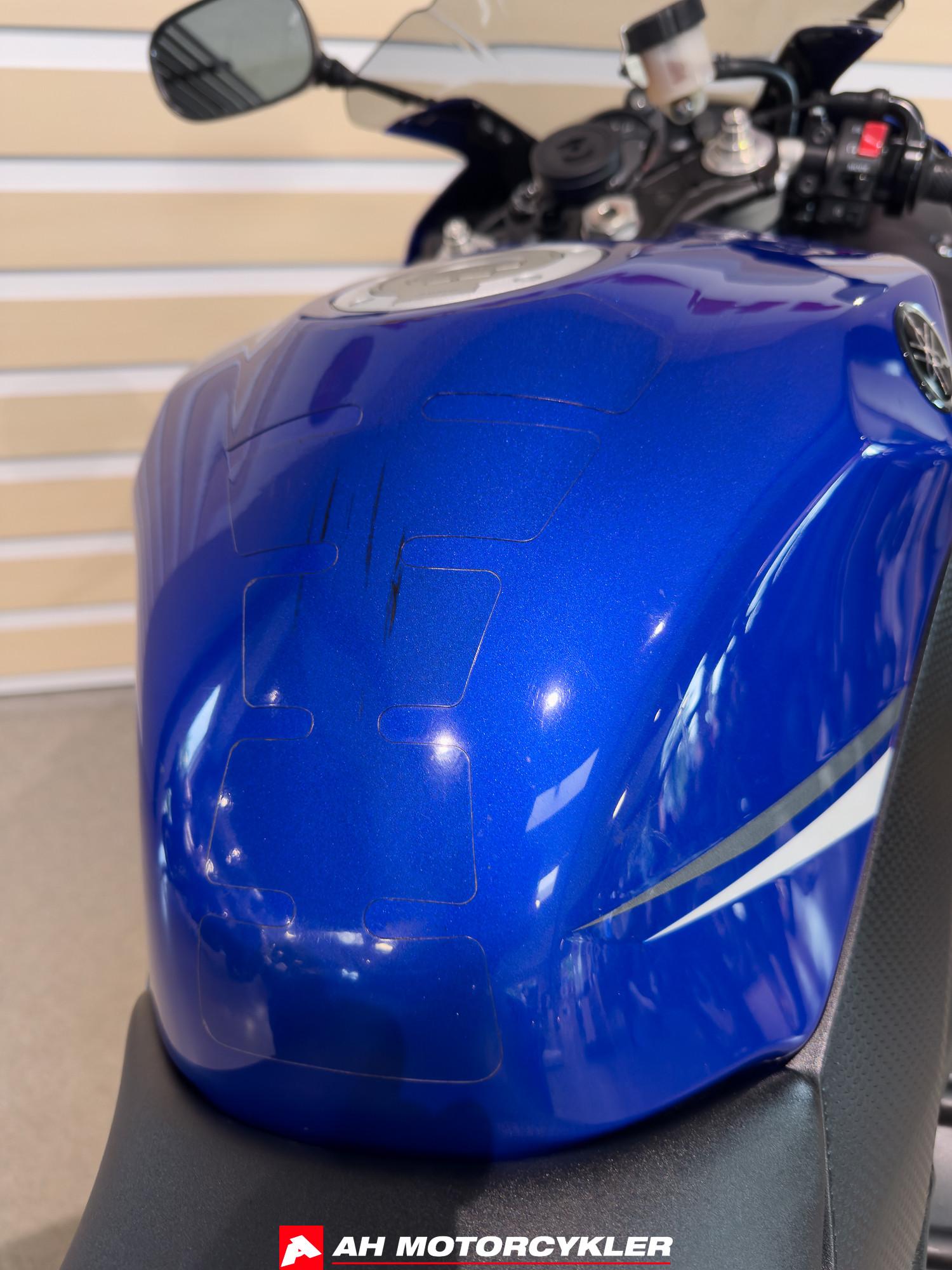Yamaha YZF R1 — billede 8