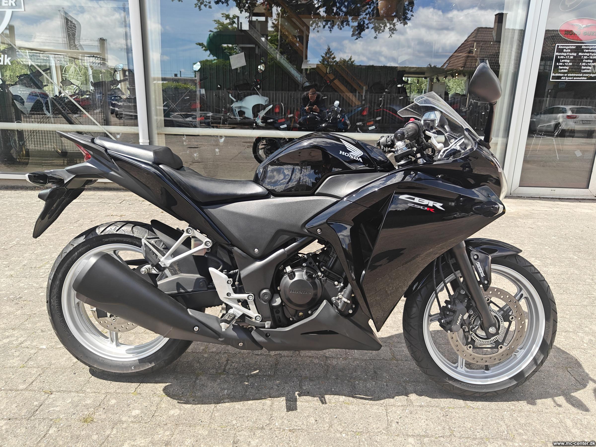 Honda CBR 250 R