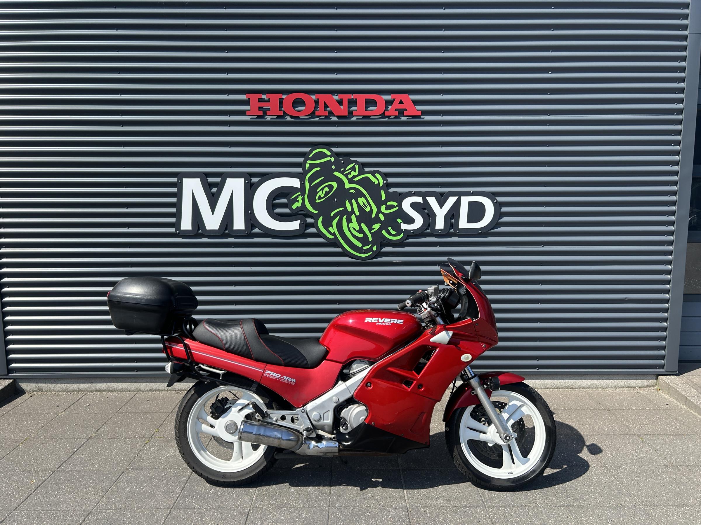 Honda NTV 650