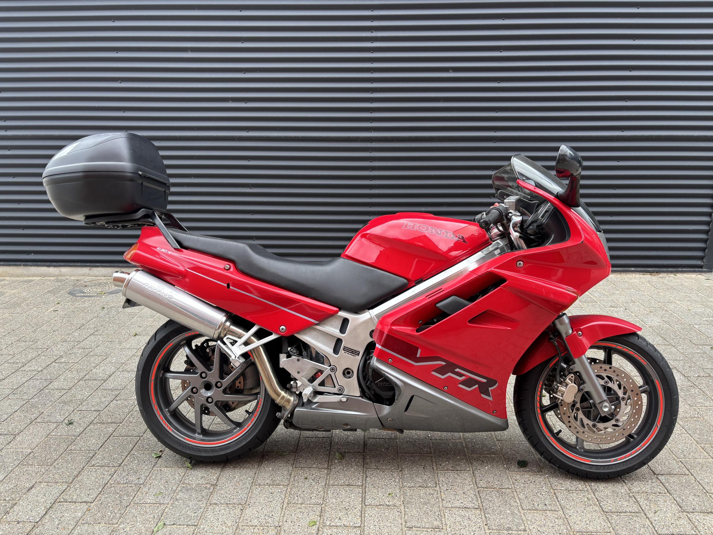 Honda VFR 750