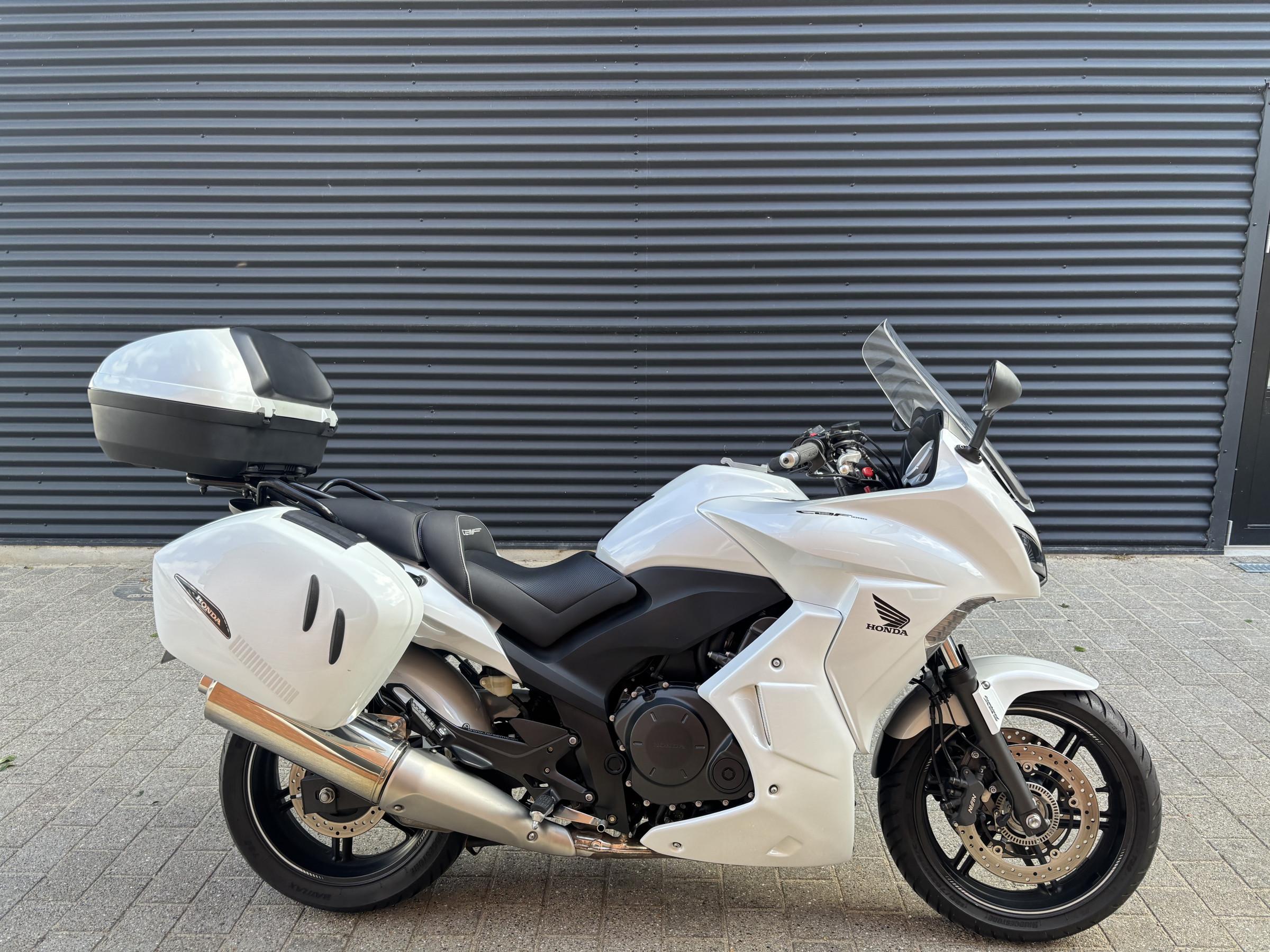 Honda CBF 1000 FA