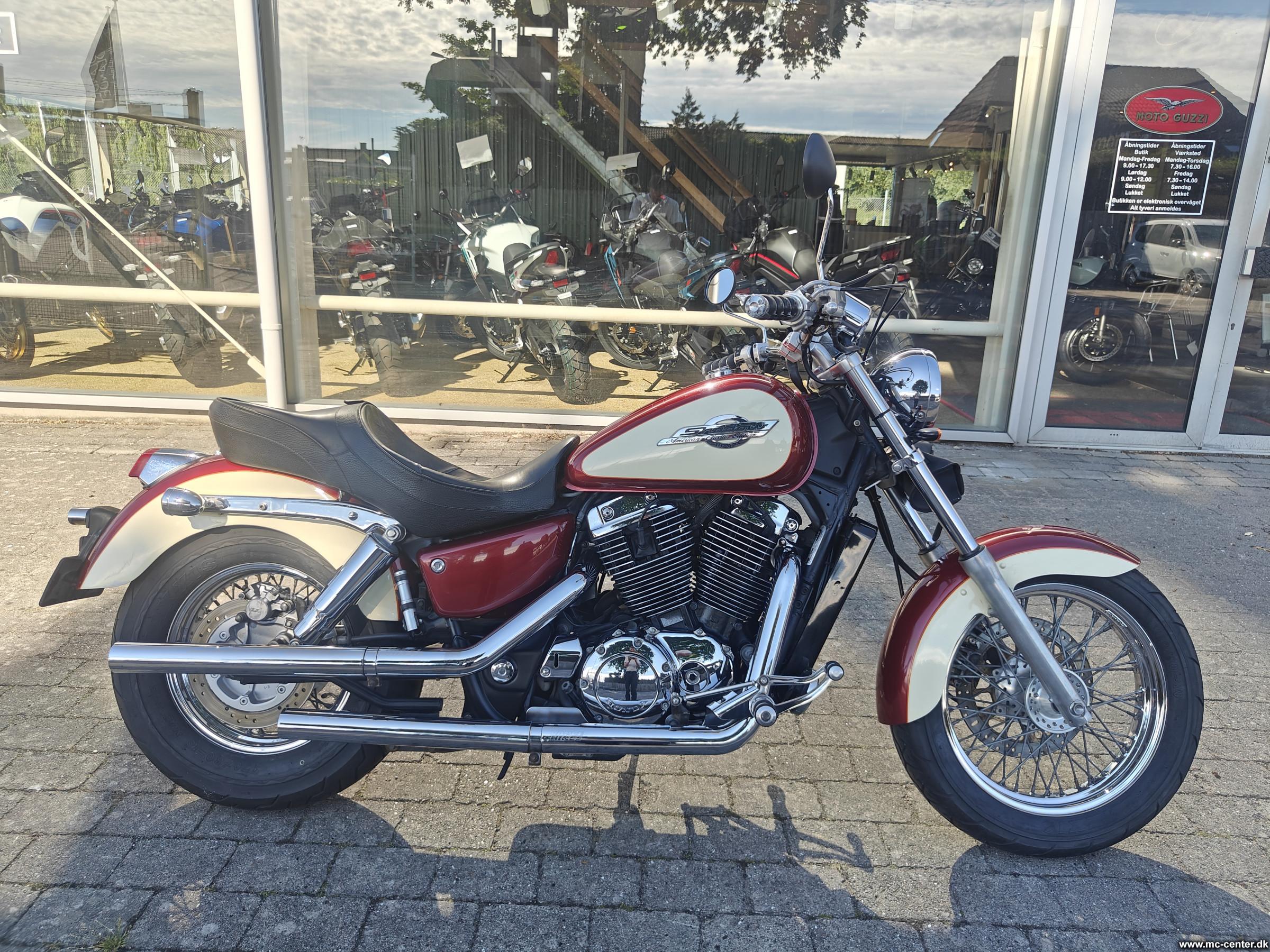 Honda VT 1100 C