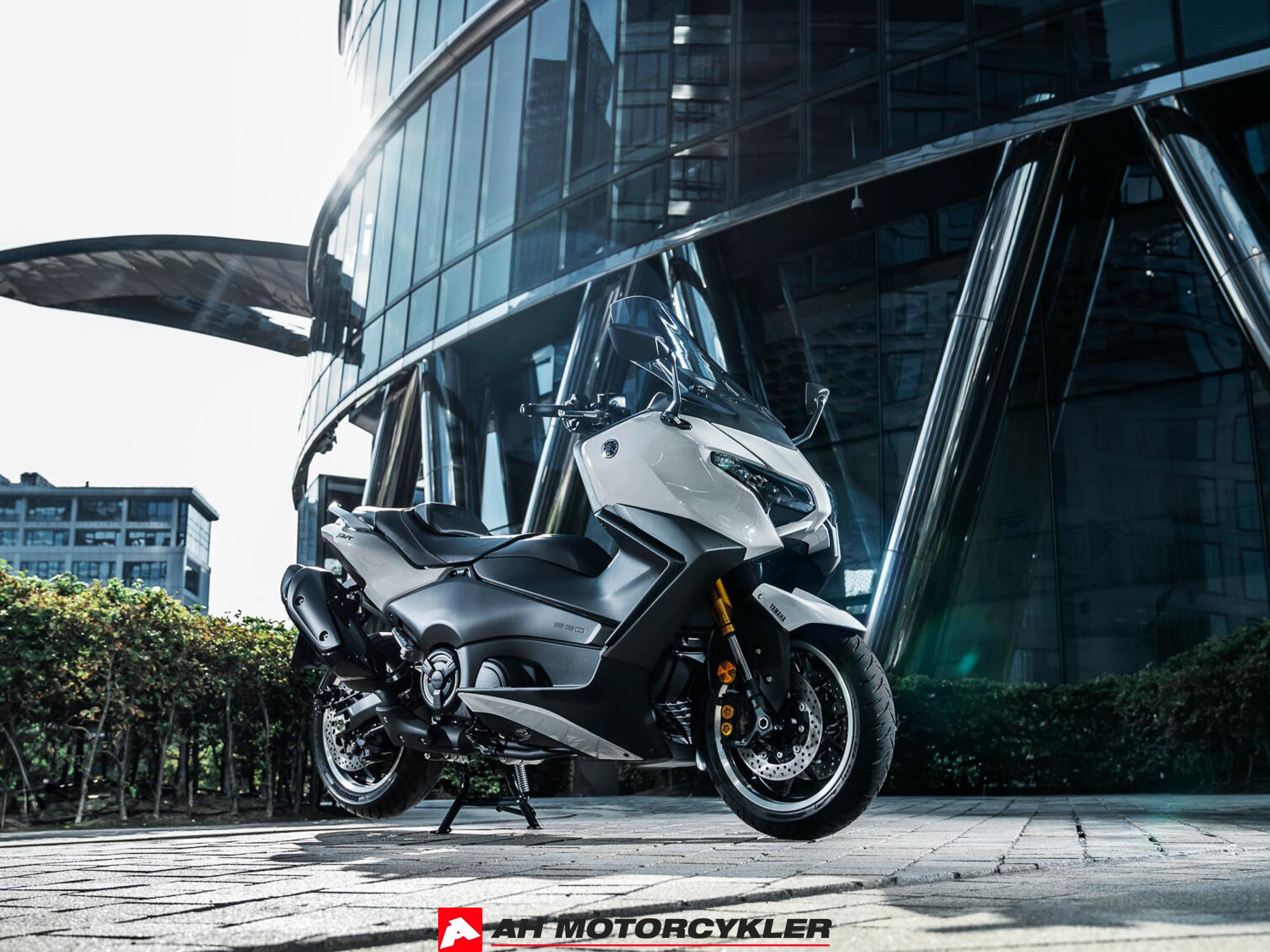 Yamaha T-Max 560 Tech Max Crystal Graphite — billede 8