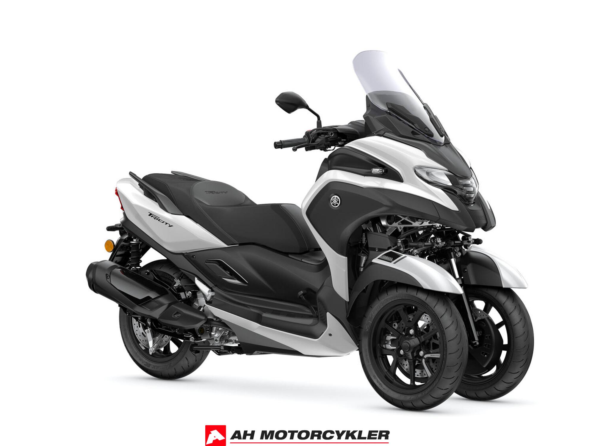 Yamaha Tricity 300 Milky White