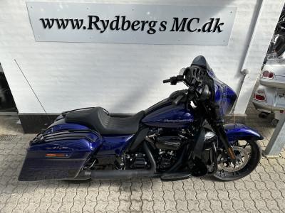 Harley-Davidson FLHXS Glide Special