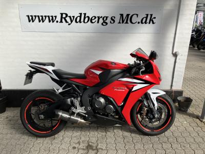 Honda CBR 1000 RR Fireblade